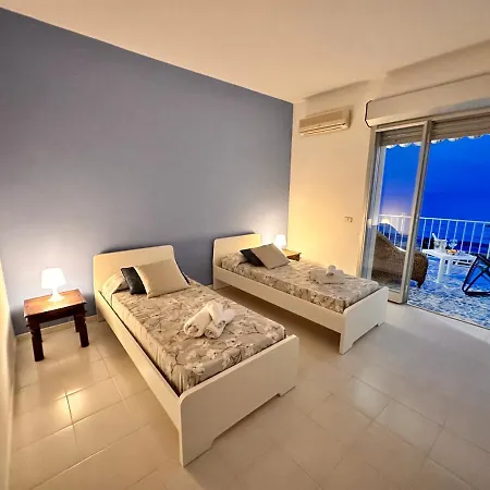 La Terrazza Sul Mare *