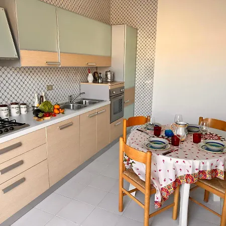 Apartment La Terrazza Sul Mare